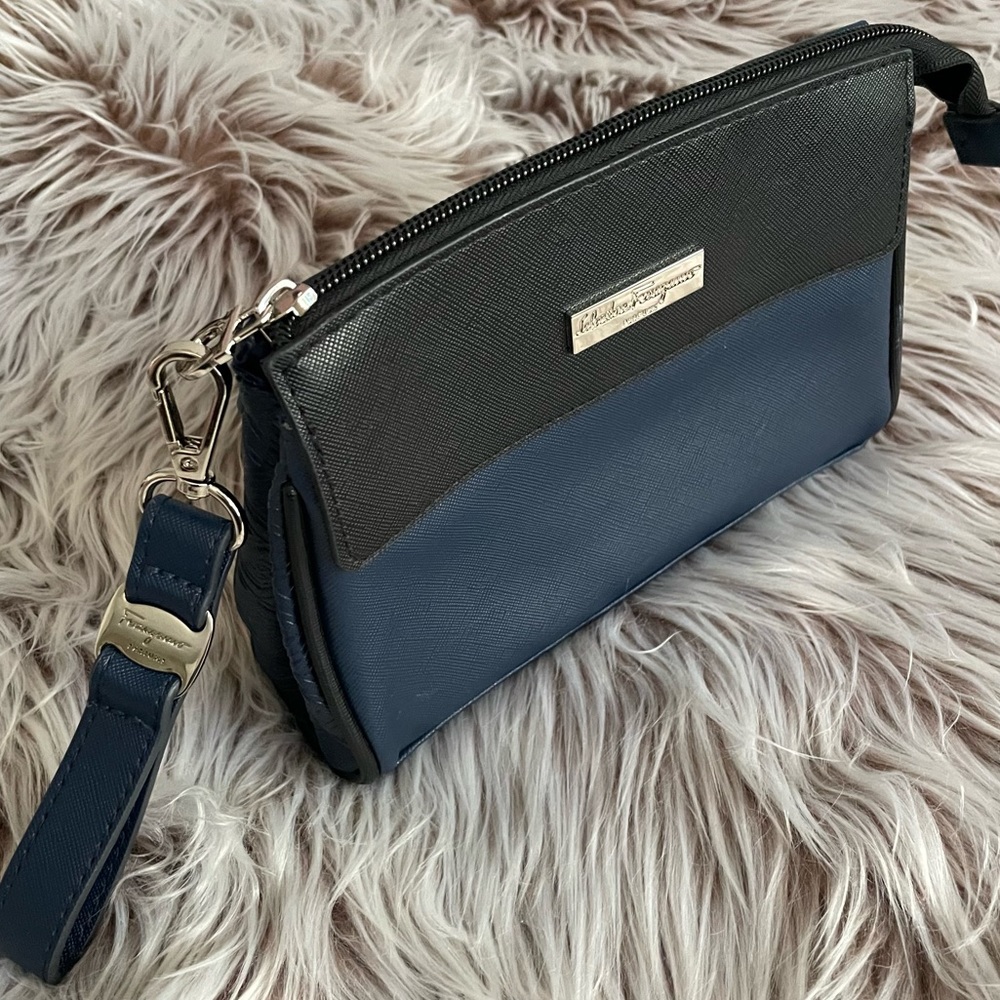 Salvatore Ferragamo Blue Makeup Bag - Picture 2 of 9